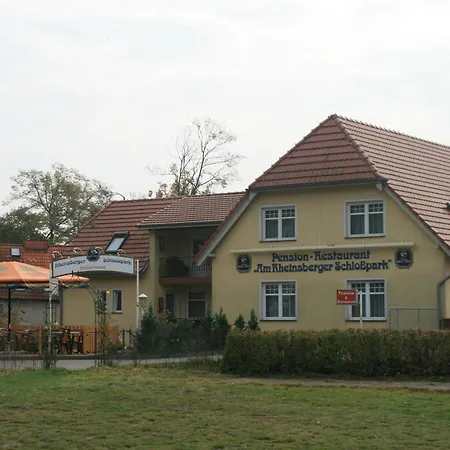 Pensionat Am Rheinsberger Schlosspark