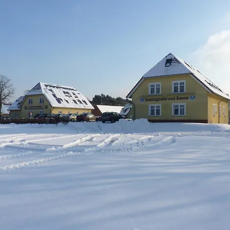 Πανσιόν Am Rheinsberger Schlosspark 3*