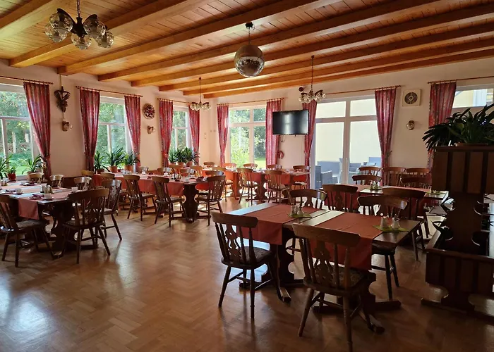 Konukevi Am Rheinsberger Schlosspark 3*